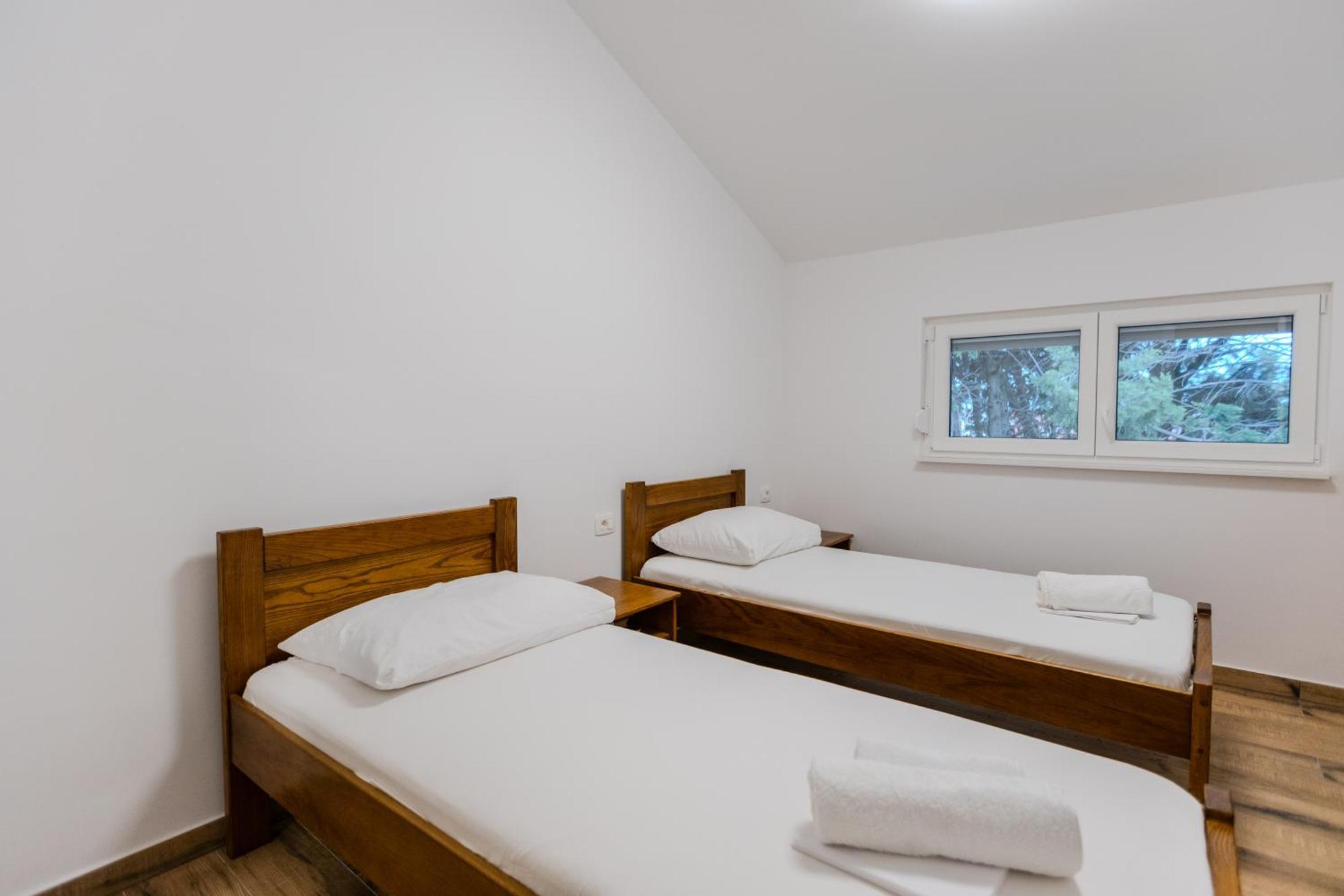 Apartments Lorena Privlaka  Eksteriør bilde